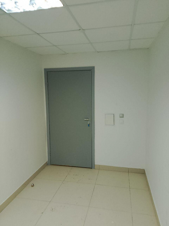 Сдаётся подвальное помещение свободного назначения в районе старого города фото