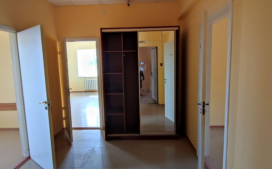 Сдам гостиницу, 647 м² фото