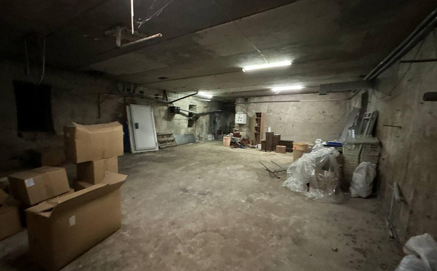 Продам отдельно стоящее здание, 563 м² с ЗУ и действующим производством !!! фото