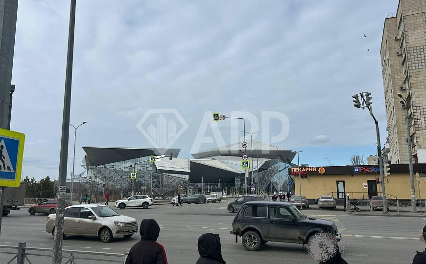 Продаю помещение свободного назначения фото