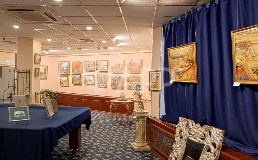 Сдам торговое помещение, 150 м² фото