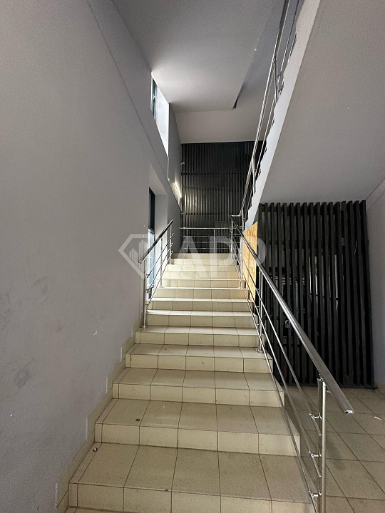 Сдам помещение свободного назначения, 303 м² фото