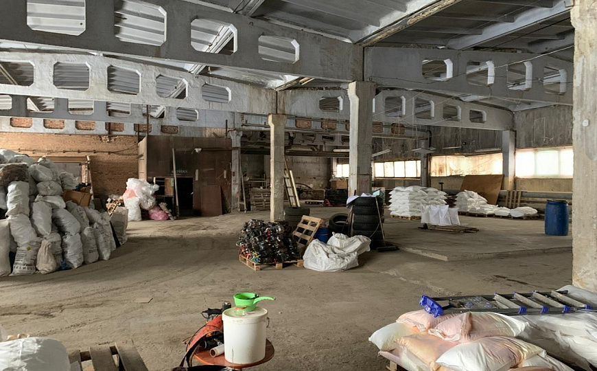 Сдам помещение свободного назначения, 1 000 м² фото