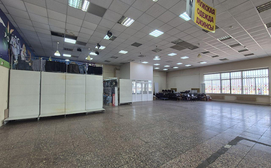 Сдам помещение 204 кв.м. на 1 этаже с отдельным входом фото