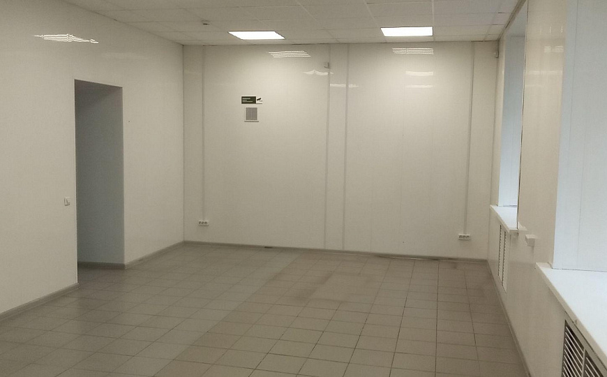 офис в бизнес-центре на Мира 56,1 м² фото