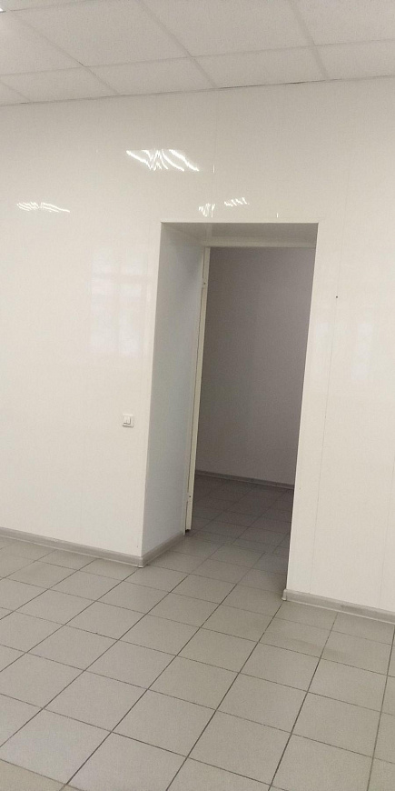 офис в бизнес-центре на Мира 56,1 м² фото