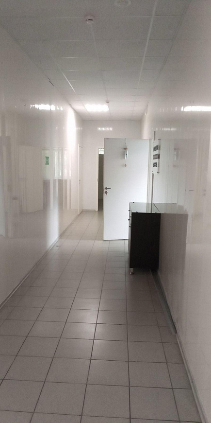 офис в бизнес-центре на Мира 56,1 м² фото