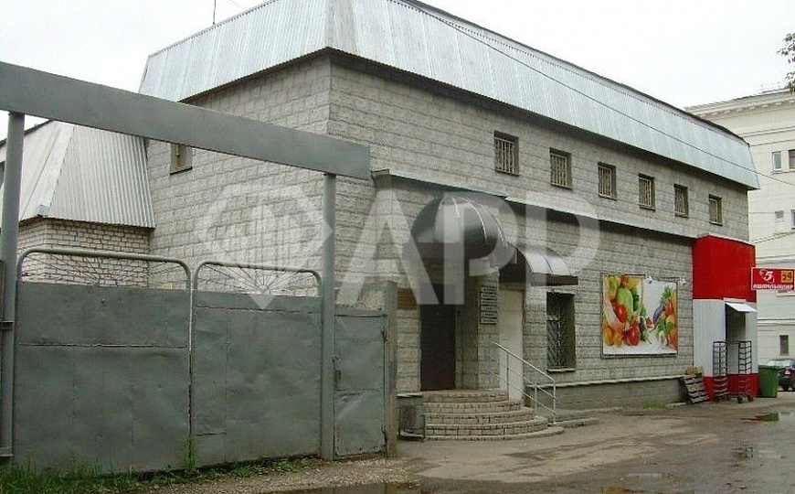 Помещение 551 м² с постоянными арендаторами фото