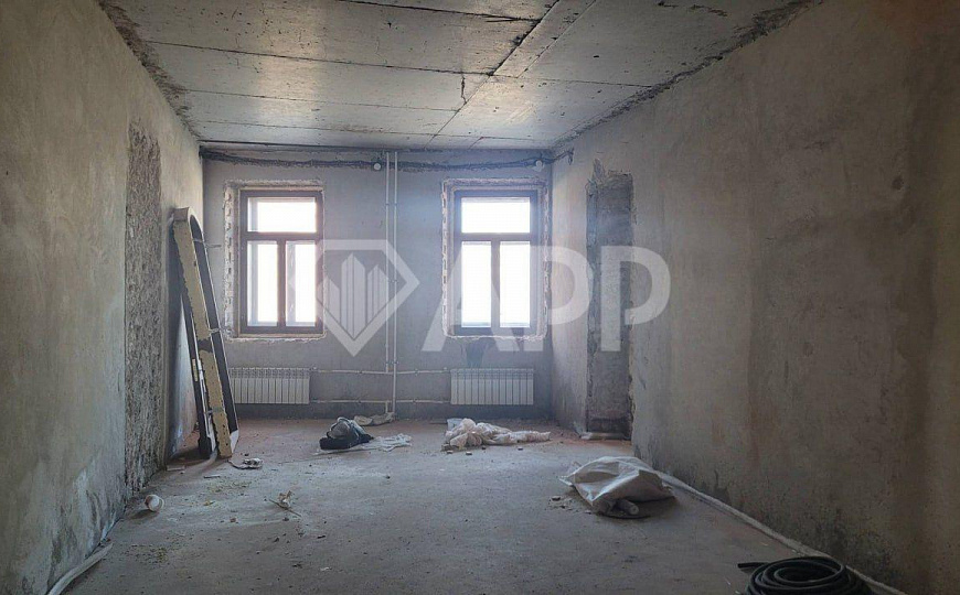 Продаю Здание в Центре 962 м² с НДС Представительство, офис, услуги фото