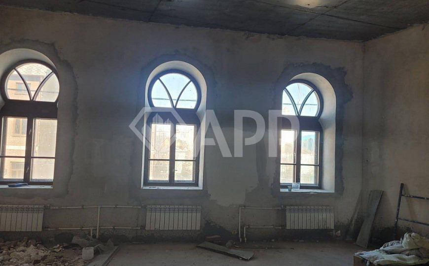 Продаю Здание в Центре 962 м² с НДС Представительство, офис, услуги фото