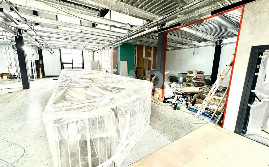 Предлагаются лоты под размещение торговых точек в аренду от 20 кв.м. фото