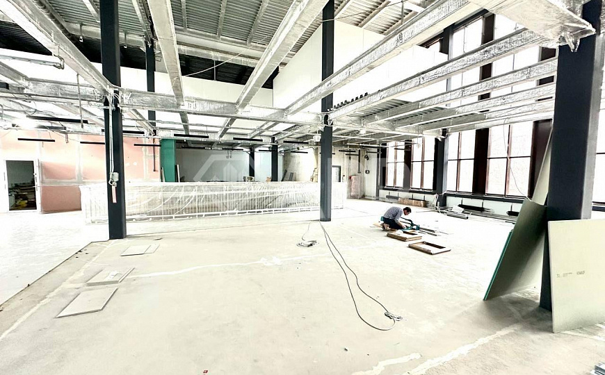 Предлагаются лоты под размещение торговых точек в аренду от 20 кв.м. фото