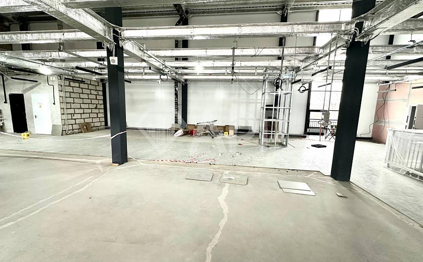 Предлагаются лоты под размещение торговых точек в аренду от 20 кв.м. фото