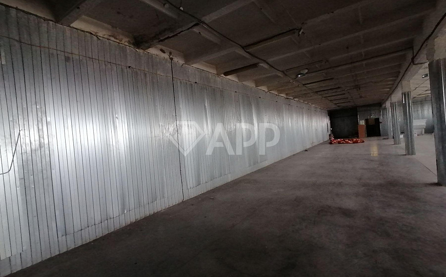 Площадь свободного назначения/торговля/развлекательный центр фото