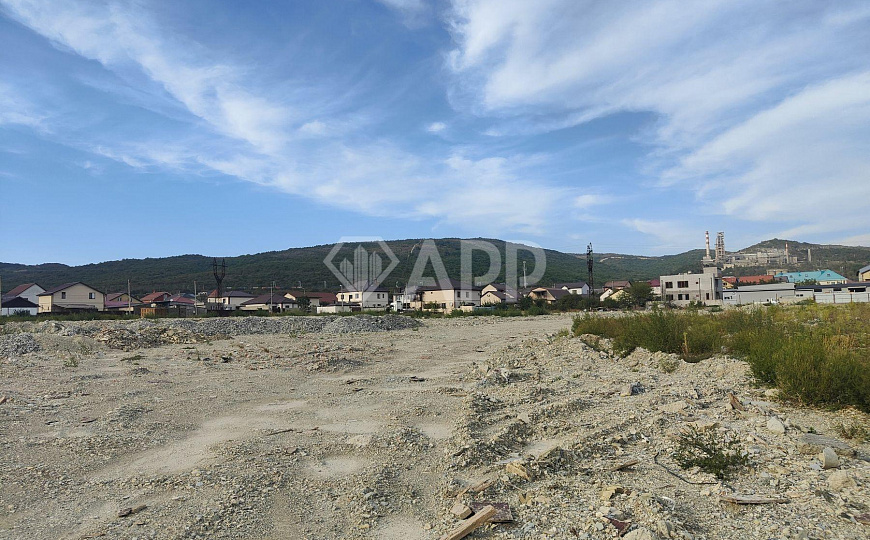 Продам земельный участок, 2,2 гектар фото