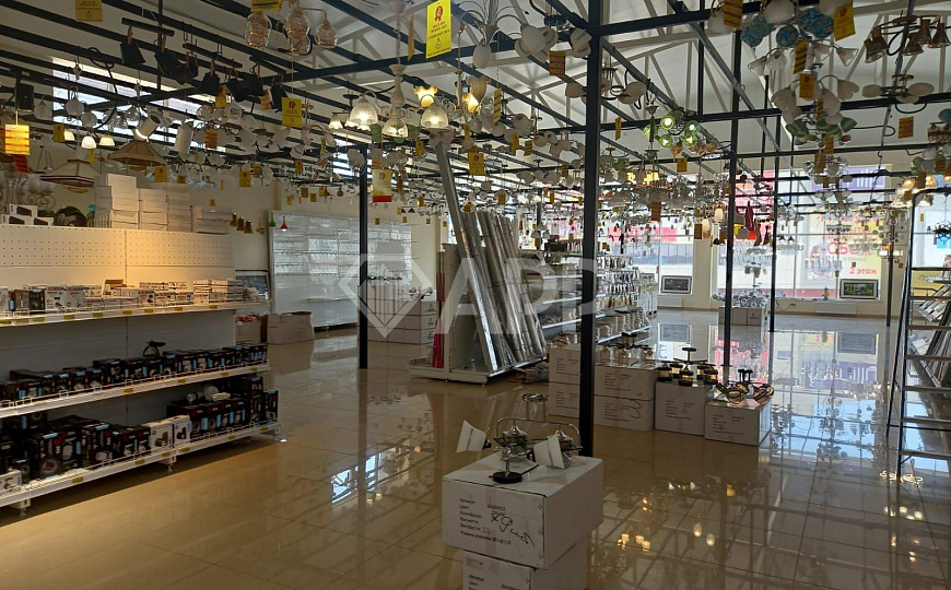 Продам помещение свободного назначения, 1 335 м² фото