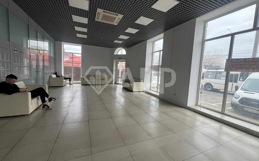 Сдам помещение свободного назначения, 64 м². От 16 до 80 м².  фото