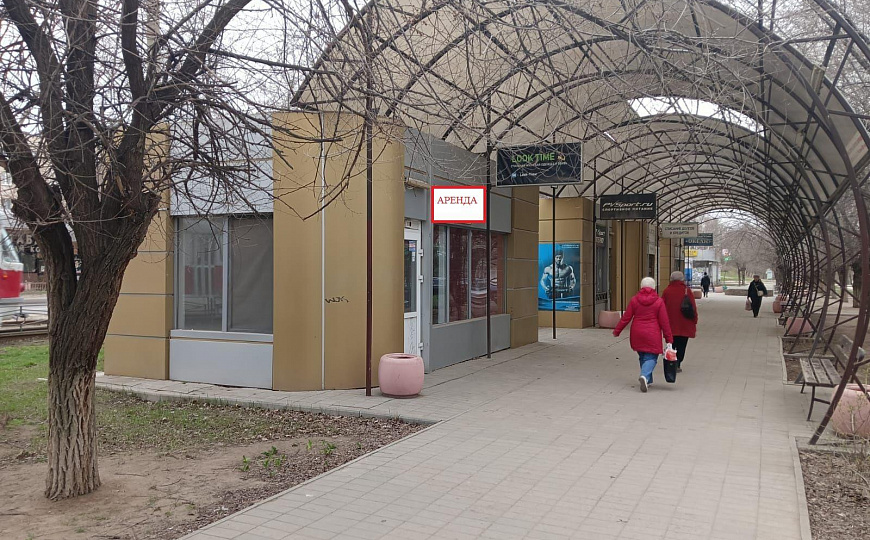 Сдам торговое помещение в проходном месте 30 м² фото