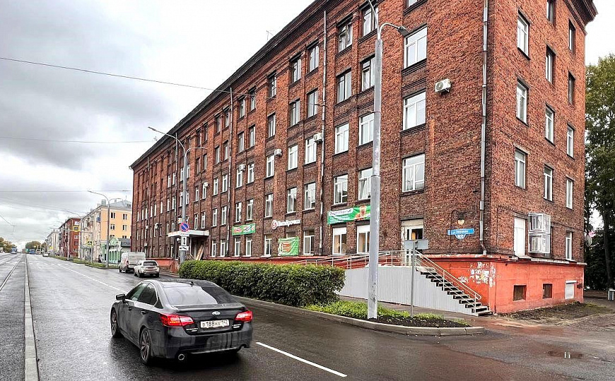 Продажа помещения с "Пятёрочкой", 573,8 м² фото