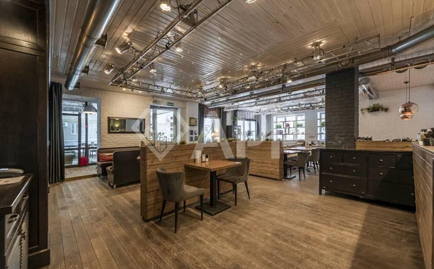 Под ресторан, магазин, услуги на трафике фото