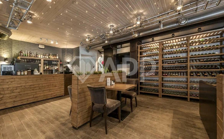 Под ресторан, магазин, услуги на трафике фото