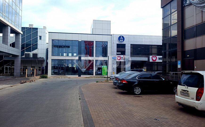 Сдам офисное помещение, 347 м² фото