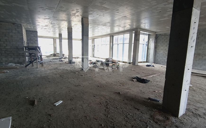 Сдам офисное помещение, 347 м² фото