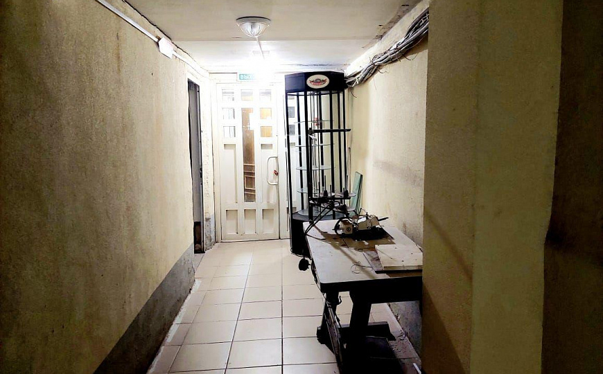 Помещения в цоколе 32 и 34.3м2 фото