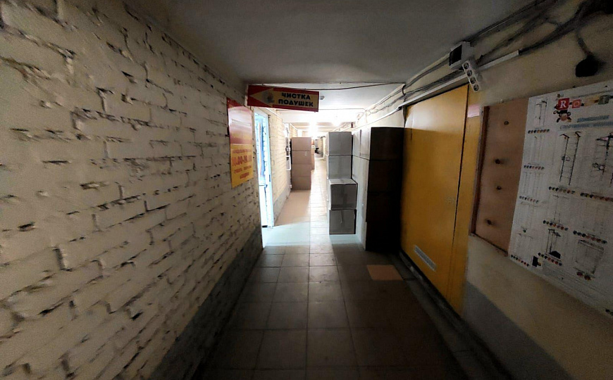 Помещения в цоколе 32 и 34.3м2 фото