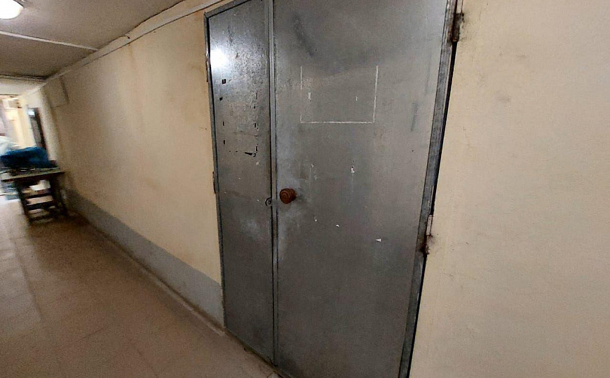 Помещения в цоколе 32 и 34.3м2 фото