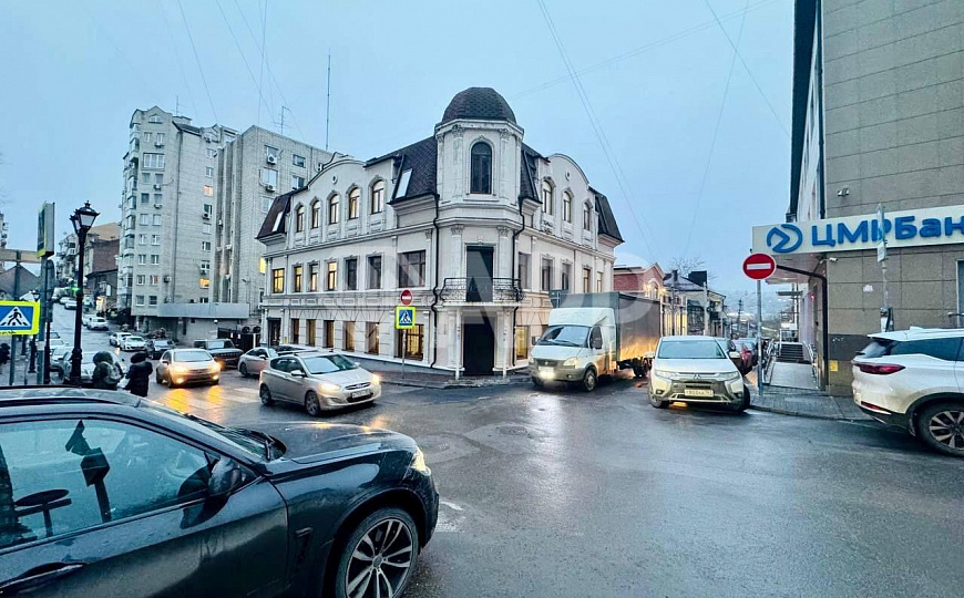 Сдам отдельно стоящее здание, 954,4 м² фото