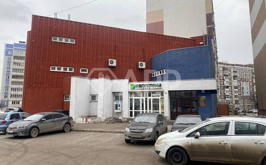 Продам здание с участком фото