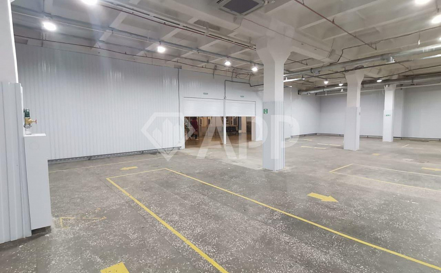 Сдается помещение свободного назначения 996 м² фото