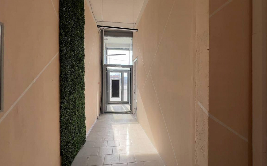 Сдам торговое помещение, 20 м² фото