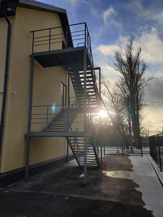 Сдам отдельно стоящее здание, 480 м² фото