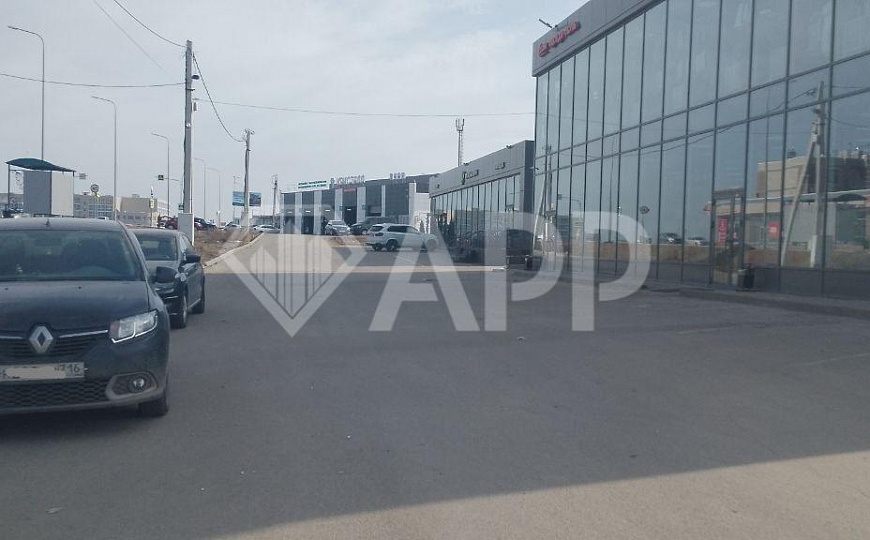 Сдается земельный участок на трафике фото