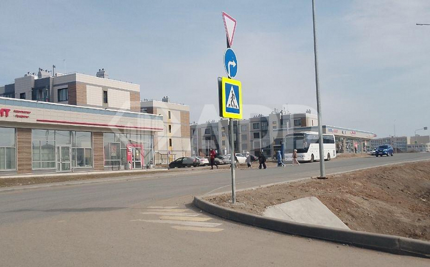 Сдается земельный участок на трафике фото