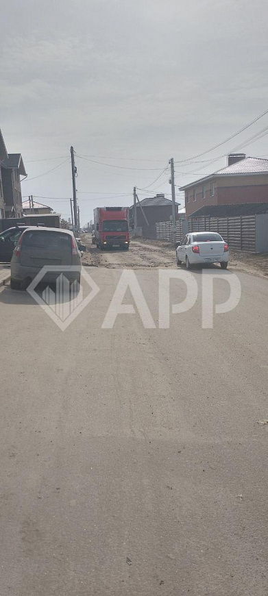 Сдается земельный участок на трафике фото