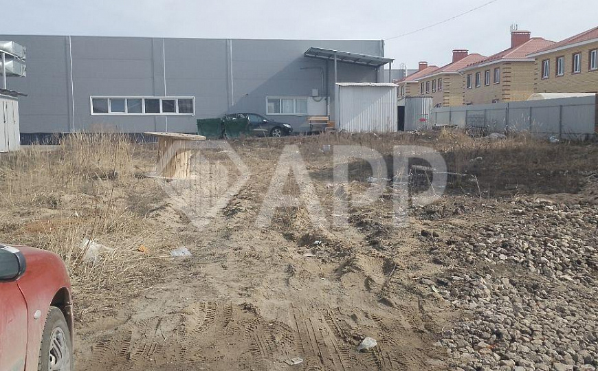 Сдается земельный участок на трафике фото