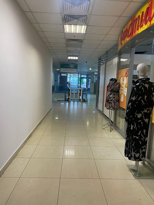 Продам готовый арендный бизнес 80,9 м² в ТЦ фото