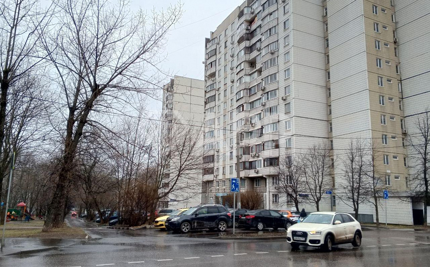 Торговое помещение на трафике фото