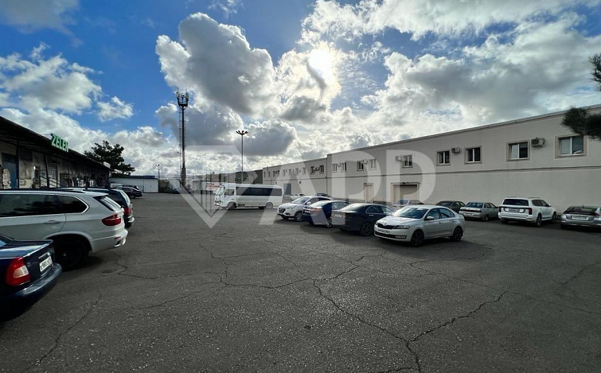 Сдам помещение свободного назначения, 342 м² фото