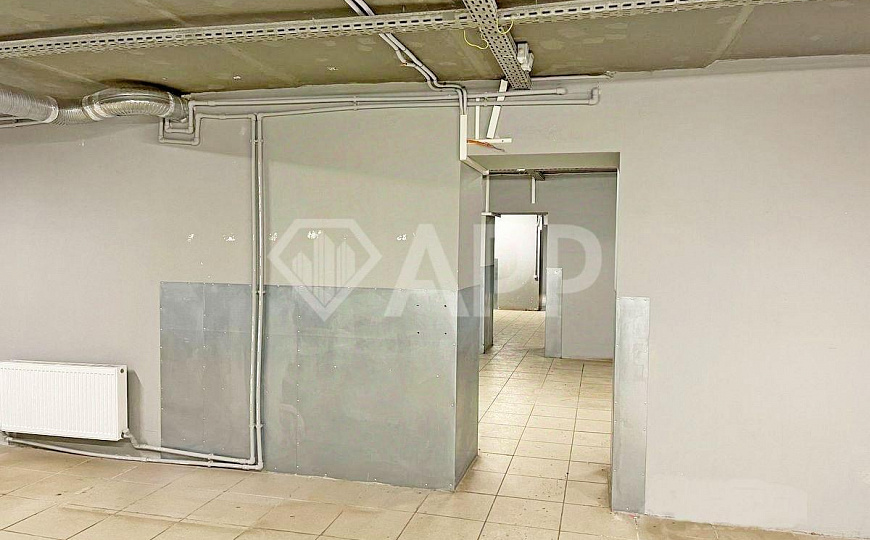 Помещение на первой линии, 340 м² фото