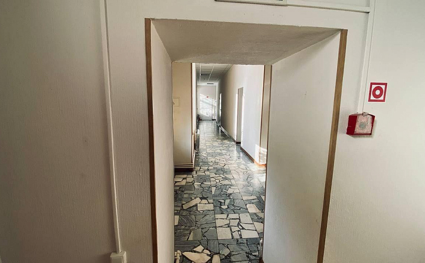 Клиника, офис, банк 720 м2. фото