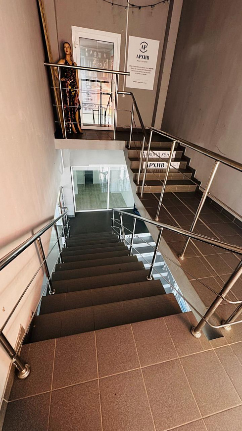 Сдам торговое помещение в ТЦ Северный, 500 м² фото