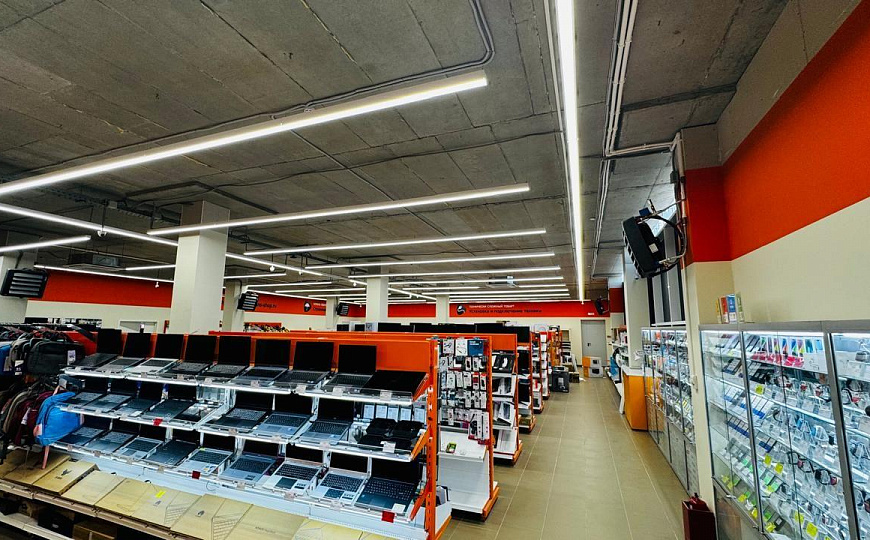 Сдам торговое помещение в ТЦ Северный, 500 м² фото