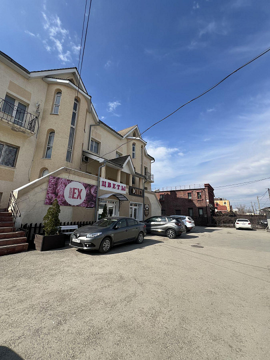 Продается двухэтажное здание 683м2 на 9 просеке фото