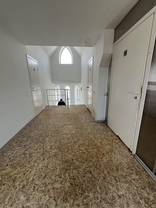 Продается двухэтажное здание 683м2 на 9 просеке фото