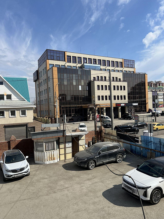 Продается двухэтажное здание 683м2 на 9 просеке фото