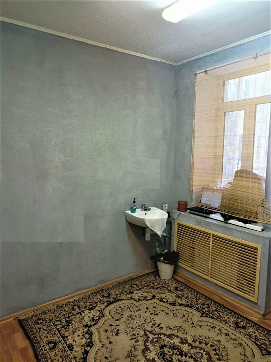 Продажа помещения свободного назначения с арендаторами, 105 м² фото